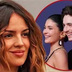 Eiza González Praises Ex Timothée Chalamet's Romance With Kylie Jenner