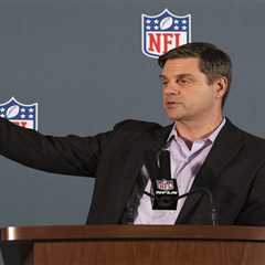 Roger Goodell’s potential NFL successor bolts for PGA Tour