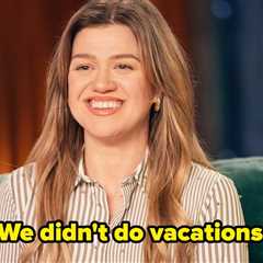 Kelly Clarkson Revealed Her Mom's Creative Vacation Photo Hack, And It's Really Funny