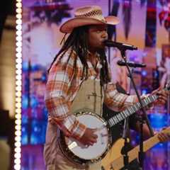 Steve Ray Ladson Wows Crowd (and Catches Mel B’s Eye) With Original ‘Blackgrass Brothercana’ Anthem ..
