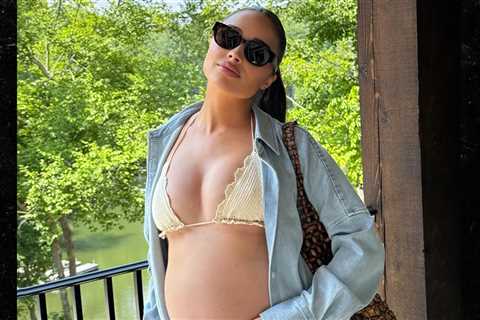 Olivia Culpo Rocks Bikini, Puts Baby Bump on Display During Getaway