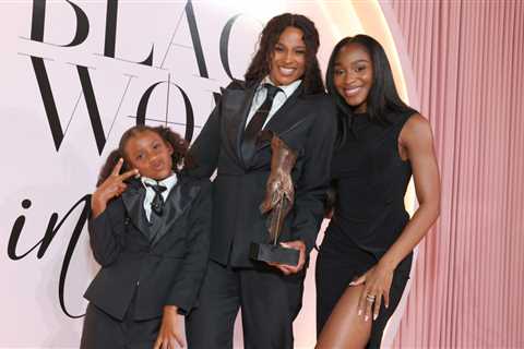 Industry Pioneer Sylvia Rhone, Ciara & More Honored at Inaugural Black Women in Music Dinner