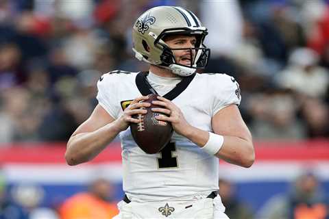 Why Derek Carr turned down $30 million to retire