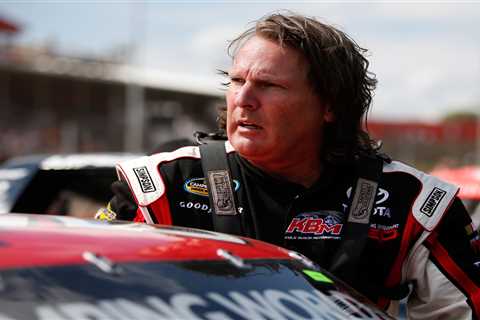 Dirt racing legend Scott Bloomquist’s plane-crash death ruled a suicide