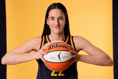Caitlin Clark’s New Signature Basketball With Wilson Was Inspired by Her In-Game Perseverance:..