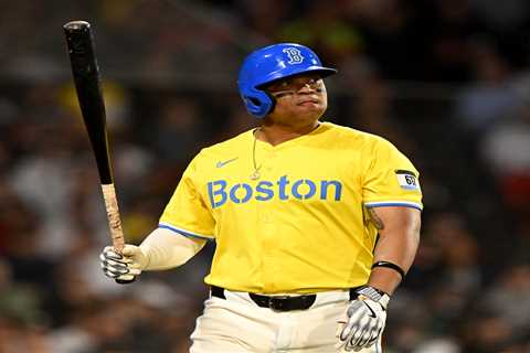 David Ortiz knew Red Sox-Rafael Devers relationship ‘wasn’t going to end well’