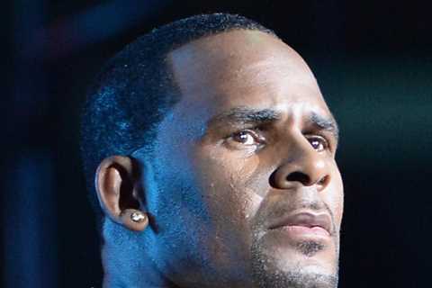 R. Kelly Scared Out of His Mind in Prison, Breaks Down Crying to Lawyer