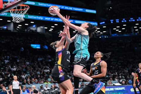 Breanna Stewart’s 35 points can’t save Liberty in loss to Mercury after Jonquel Jones injury exit