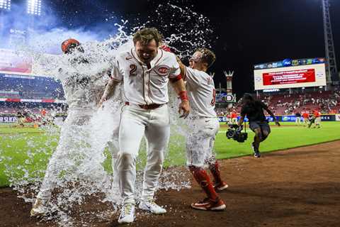 Yankees blow late lead to suffer brutal 11-inning loss to Reds