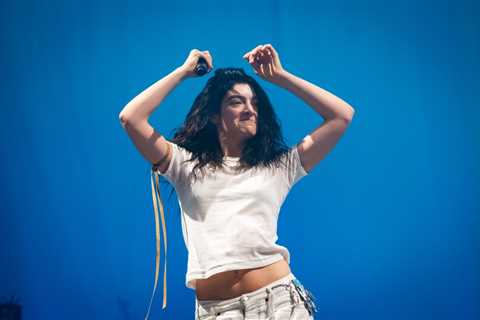 Lorde, The 1975 & Lewis Capaldi: The Best Moments From Glastonbury 2025 Day 1
