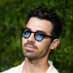 Joe Jonas Says a Fan Recently Told Him He Has ‘Tiny Nipples’: Watch His Reaction