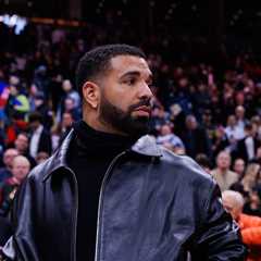 Drake Wants to Fly Streamers Out to London’s Wireless Festival: ‘Should I Get a Big Jet?’