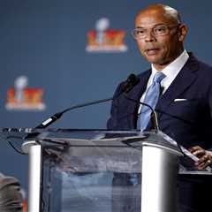 NFLPA exec in conflict-of-interest controversy with private equity firm approved for NFL ownership..