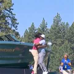 Former MLB star Jimmy Rollins wins $325,000 boat with hole-in-one