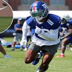 Darius Slayton shines with incredible one-handed grab at Giants training camp