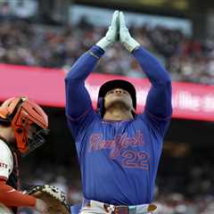 Mets’ offensive statement leads comeback to sweep Giants for seventh straight win