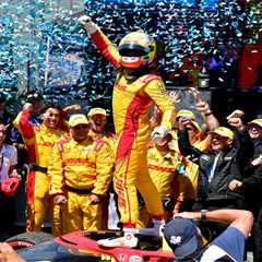 Fox acquires 33% stake in IndyCar owner Penske Entertainment, extends media rights deal