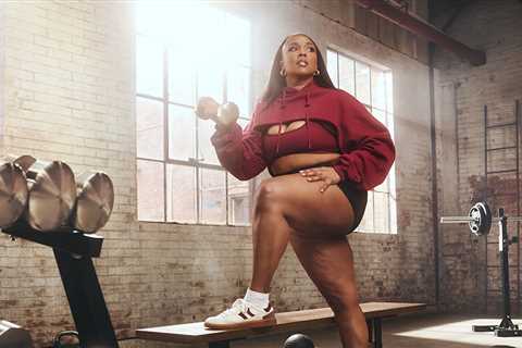 Lizzo Reflects on Hitting Rock Bottom Amid Lawsuit Drama, 'I Could Die'