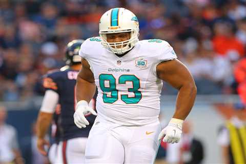 Ndamukong Suh announces NFL retirement following 13-year career