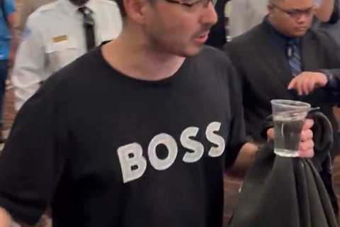Controversial poker player William Kassouf banned from WSOP in wild scene: ‘I’ll remember your..