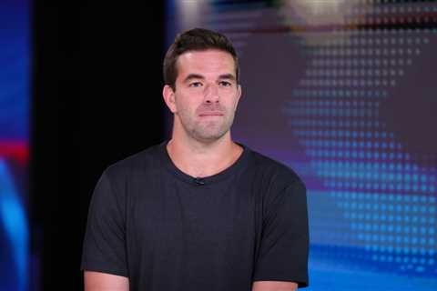 Billy McFarland Sells Fyre Brand on eBay: ‘This Sucks, It’s So Low’