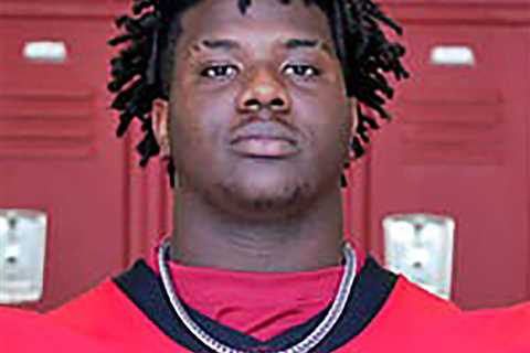 Five-star recruit James Johnson flips his commitment from Georgia to Texas in SEC stunner
