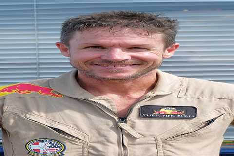 Stunt legend Felix Baumgartner may have had heart attack in the air before crashing to his death in ..