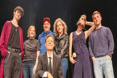 Expert Tips for Saving Money on Comedy Shows in Northwest Arkansas