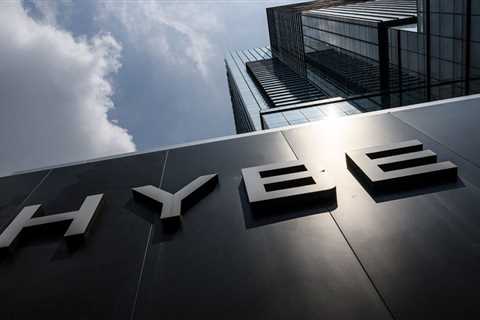 HYBE Shares Slip Amidst Legal Problems as K-Pop Stocks Suffer a Losing Streak