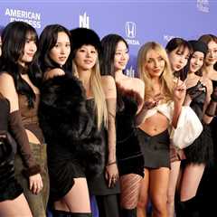 Sabrina Carpenter ‘Arrests’ TWICE Members at Lollapalooza Headlining Set: ‘Are You Guys Single?’