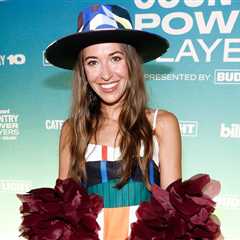 Lauren Daigle, Fred Hammond, Gaither Vocal Band & More Set to Perform at 2025 GMA Dove Awards