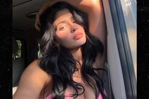 Kylie Jenner Calls Herself the Baddest B***h in Spanish While Modeling Khy Outfit