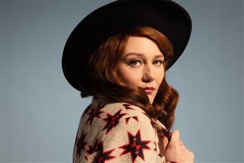 Bluegrass Virtuoso Molly Tuttle Takes a Bubbly Pop Turn: ‘I’ve Gravitated Towards This Sound That..