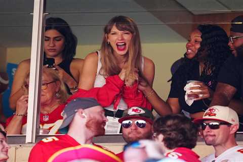 Taylor Swift-Travis Kelce relationship takes center stage in new Chiefs doc after candid ‘New..