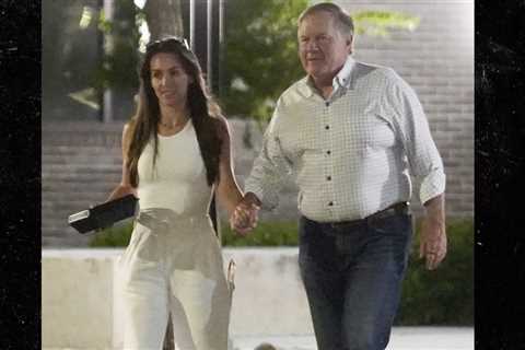 Bill Belichick, Jordon Hudson Hold Hands On Date Night In Chapel Hill