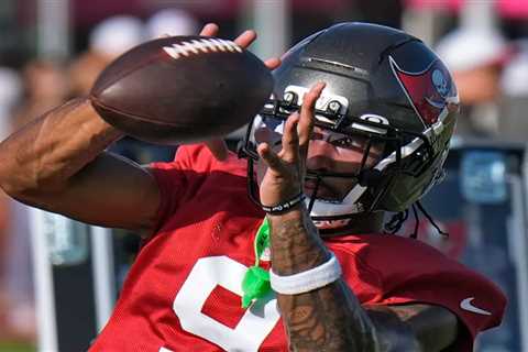 Fantasy football: Two late WR gems see draft values soar  during ‘tourist season’