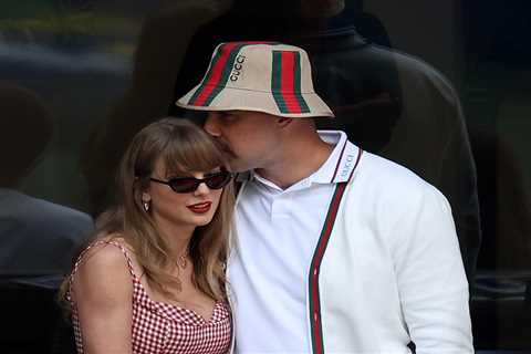 Mike Vrabel has a few thoughts on the Travis Kelce-Taylor Swift wedding