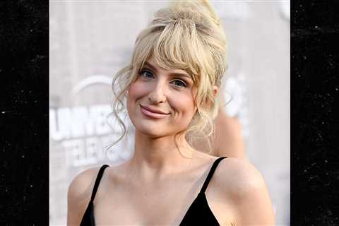 Meghan Trainor Shows Off Sexy Red Carpet Look at 'The Paper' Premiere