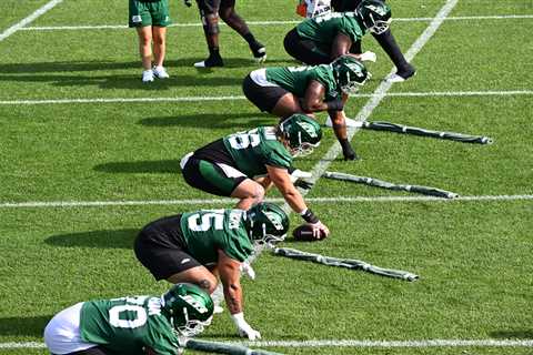 Jets’ ongoing center competition breeding camaraderie in Joe Tippmann and Josh Myers