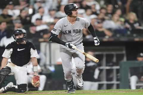 Yankees keep rolling as offense erupts again versus lowly White Sox for fifth straight win