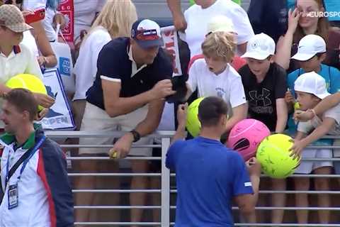 Grown man blasted online for snatching Kamil Majchrzak’s hat from a little kid at the US Open