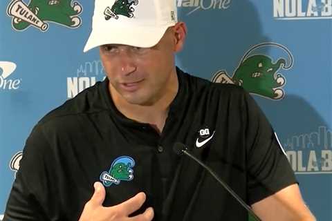 Tulane coach Jon Sumrall blasts Northwestern over uniform controversy: ‘Don’t disrespect New..