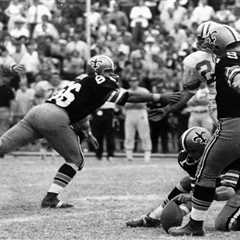 The NFL’s 60-yard field goal problem — and how to fix it