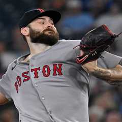 Yankees catch break as Red Sox lose starter Lucas Giolito in wild-card injury blow