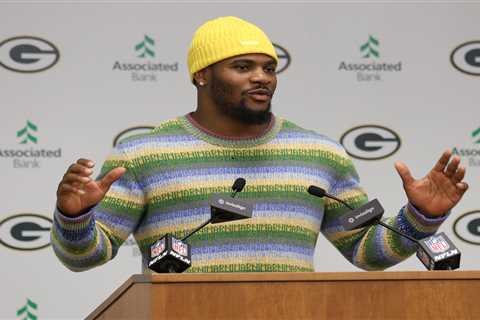 Eagles made ‘fairly aggressive’ push for Micah Parsons trade