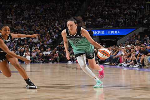 Breanna Stewart is ‘snapping’ — and it’s just what the Liberty need