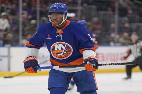 Anthony Duclair is ready to move past wreckage of a turbulent Islanders season