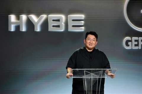 HYBE Chairman Questioned by Korean Authorities Over IPO-Linked Allegations
