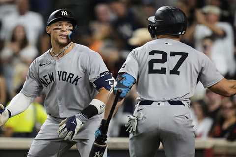 Aaron Judge, Giancarlo Stanton homer as Yankees clip O’s to get closer in AL East race