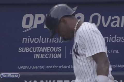 Jazz Chisholm Jr. exits after getting drilled by pitch in Yankees injury scare